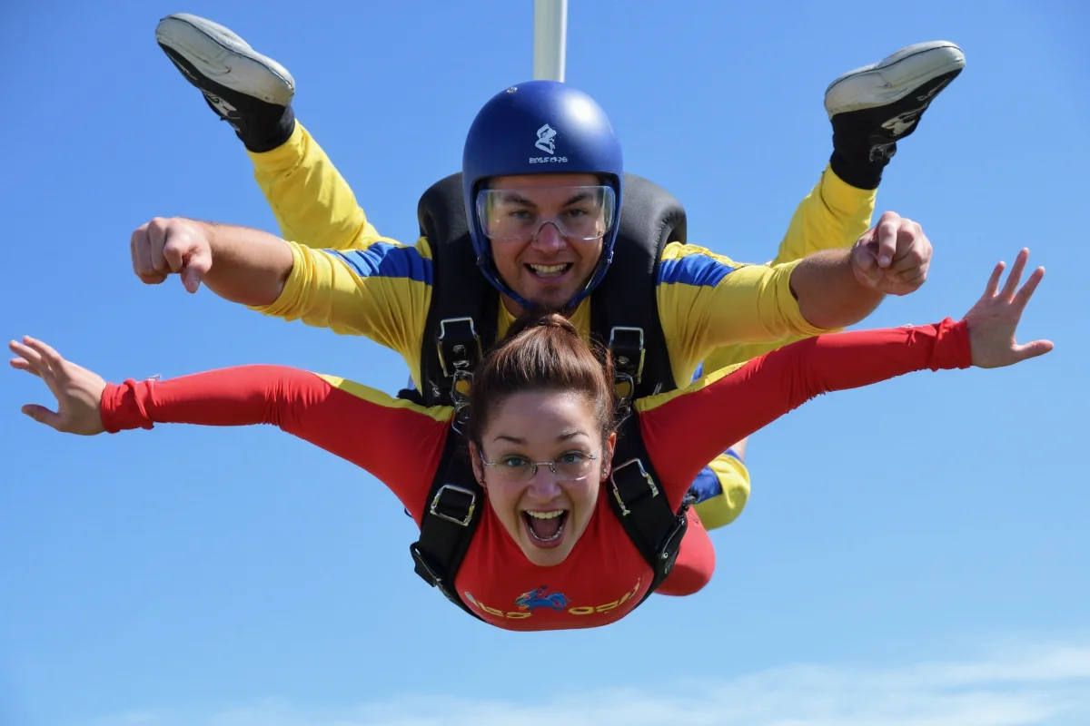How Long Does a Skydive Last? Full Breakdown