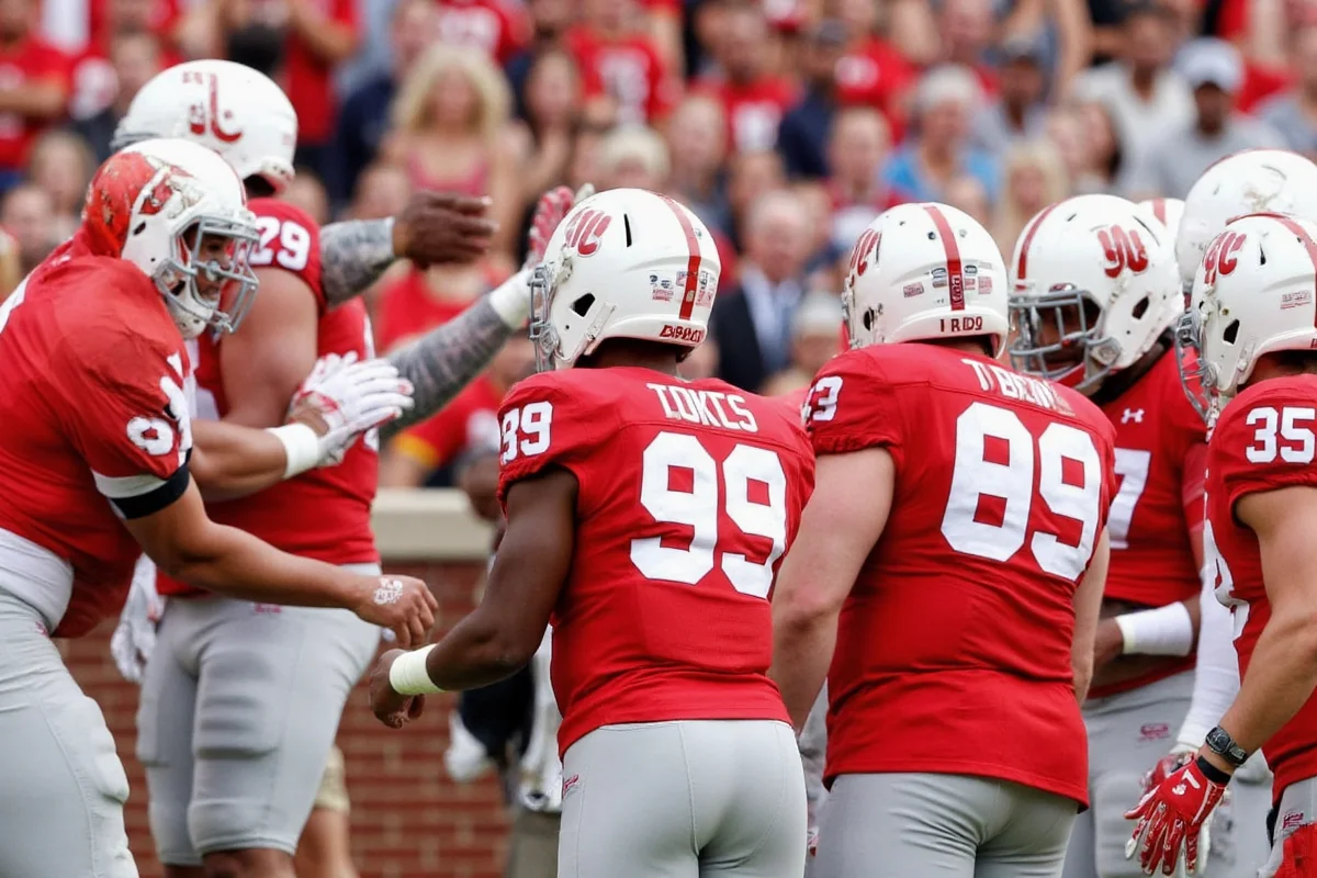 What Does FBS Stand For in College Football? Explained