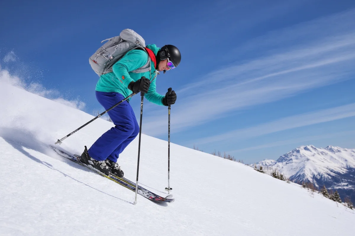 What Does Apres Ski Mean? Definition & Culture Explained