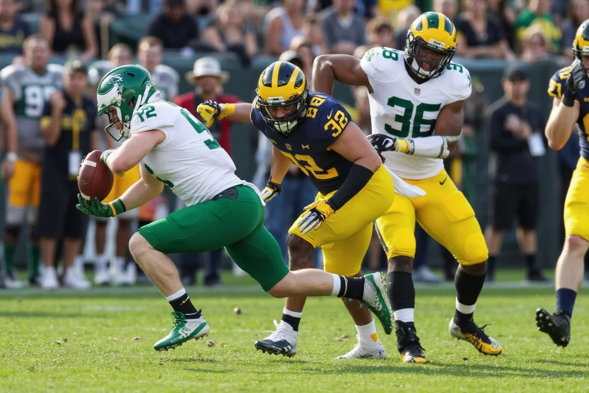 Where to Watch Oregon vs Michigan Football 2025