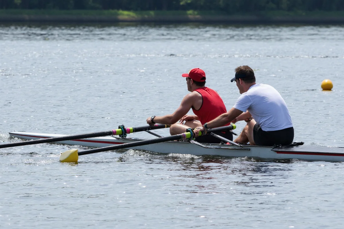 How Many Calories Does Rowing Burn? (By Weight & Intensity)