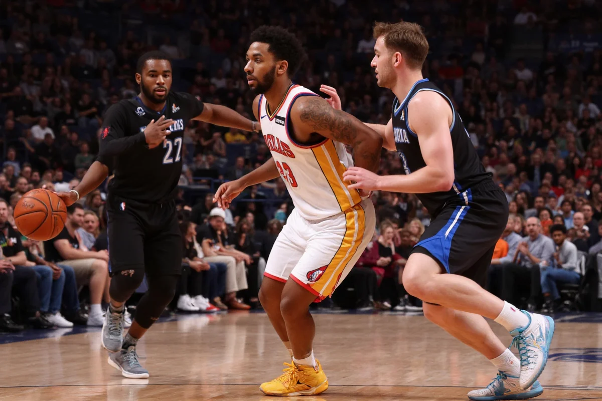 How Many Players Play in Basketball? Full Breakdown